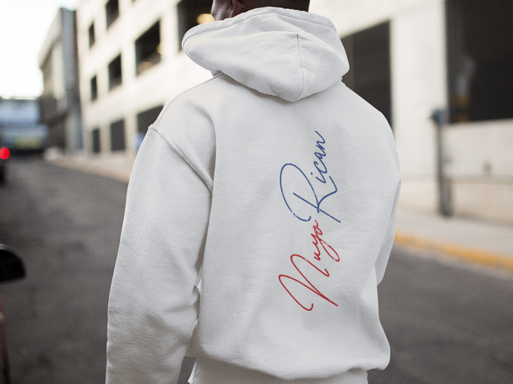 HOODIES & SWEATSHIRTS